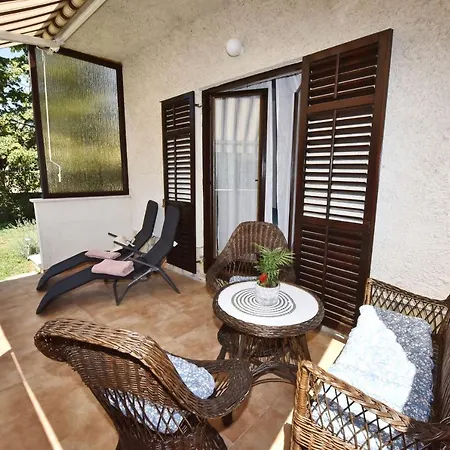 Irena Arvaj Apartment *